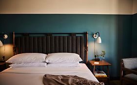 The Junto Hotel