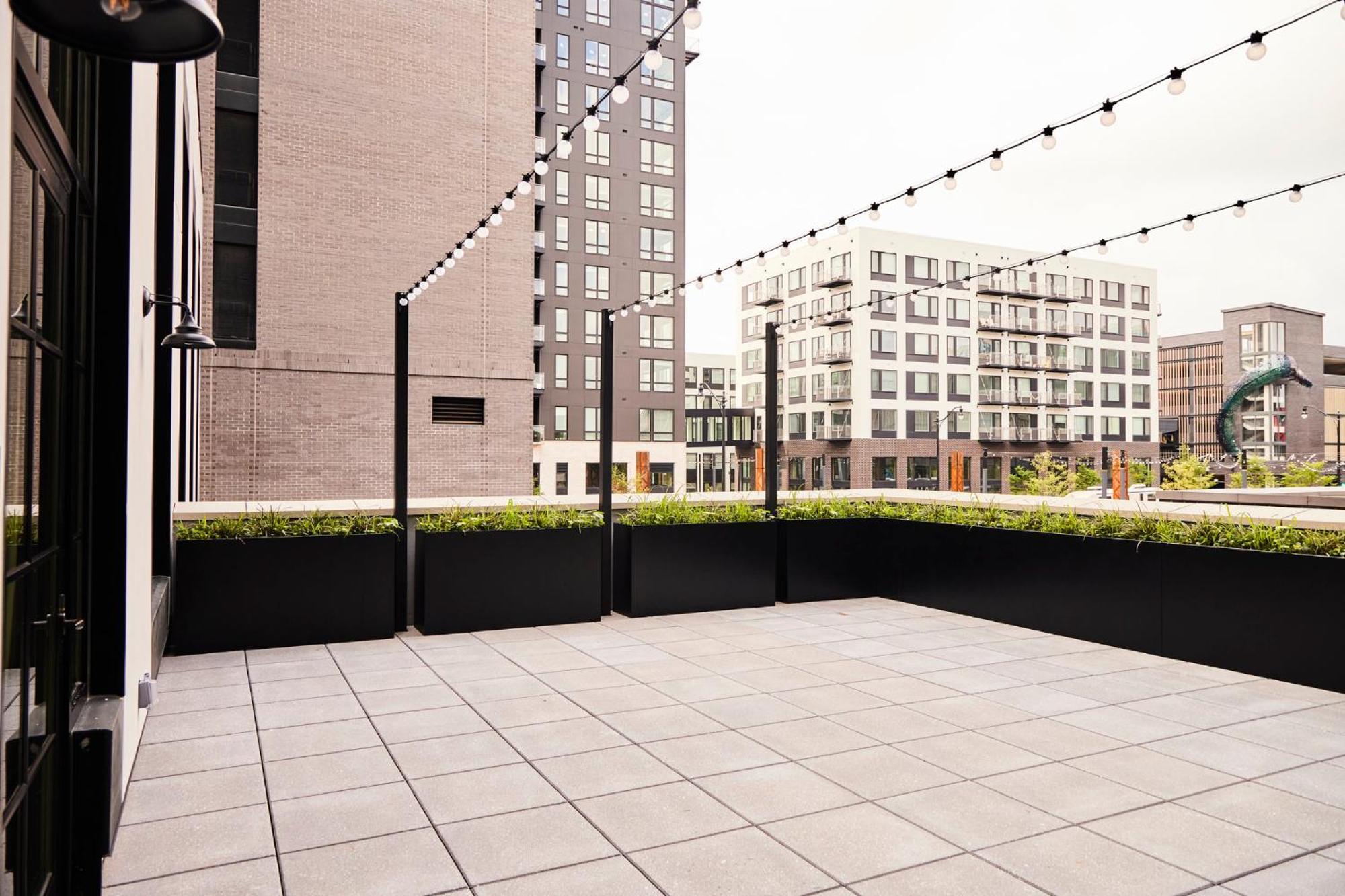 The Junto Hotel Columbus Exterior photo