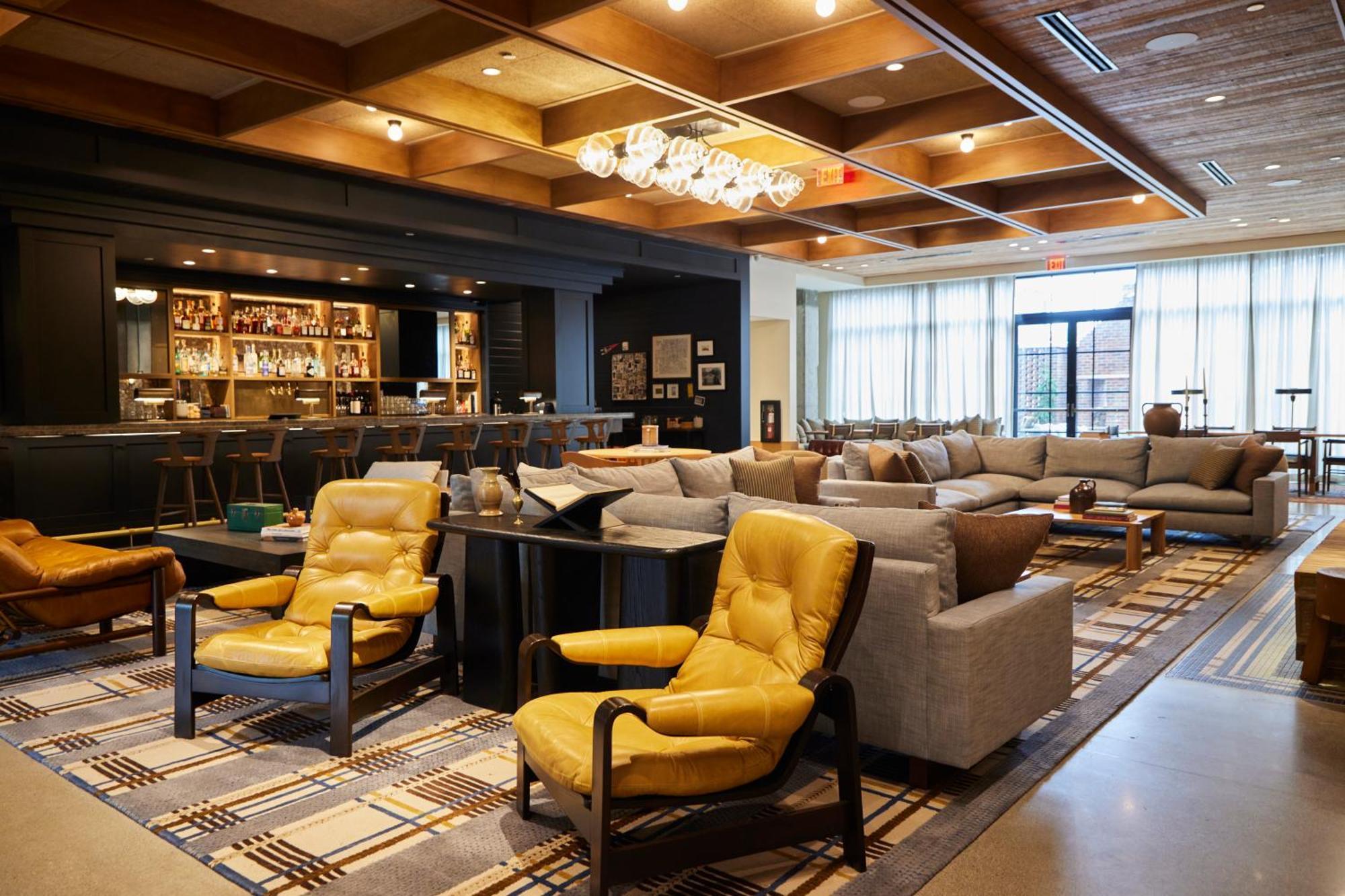 The Junto Hotel Columbus Exterior photo